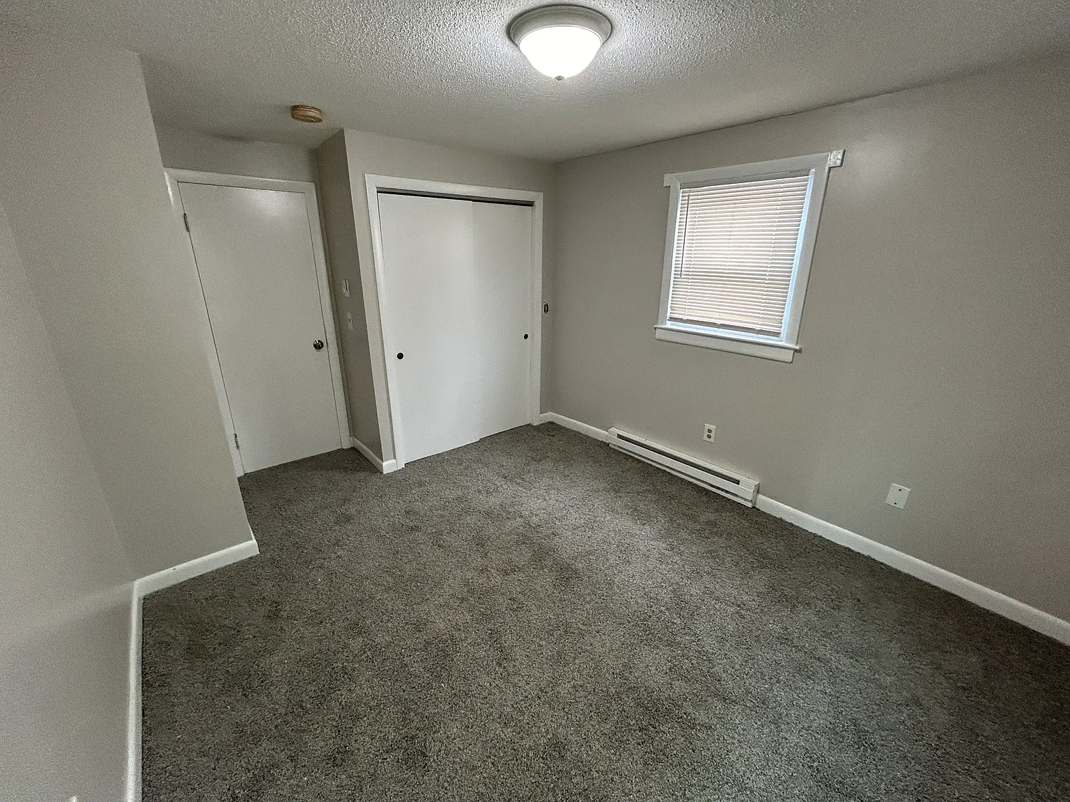 1 bed, 650 sqft, $1,500 — Photo 4