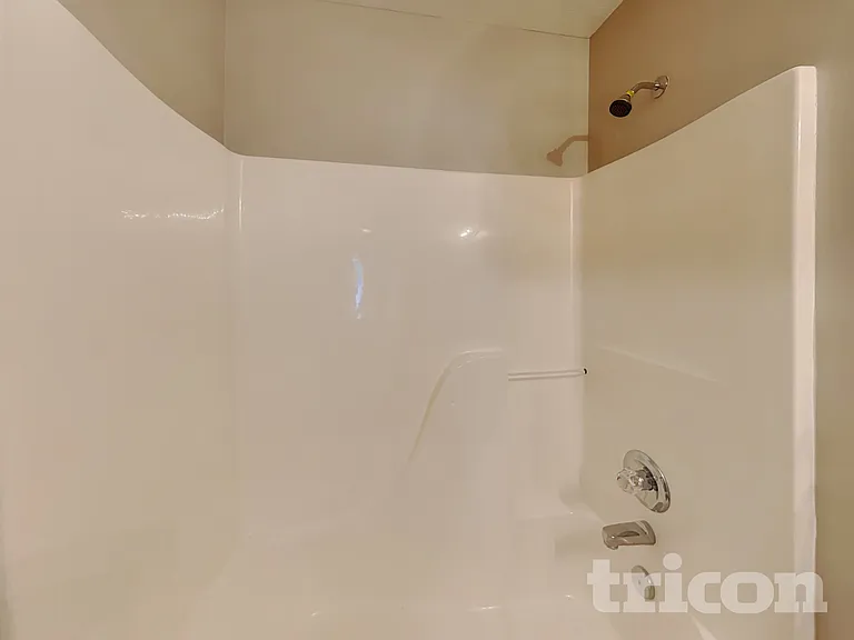 5353 Shamus Dr — Photo 14