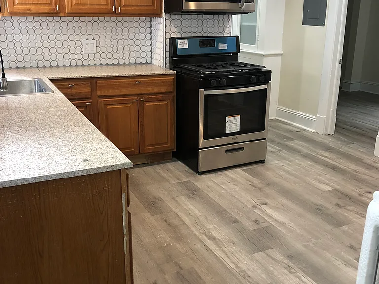 615 Myrtle Ave #1 — Photo 9