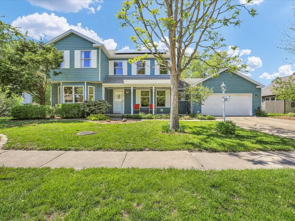 2207 O'Donnell Dr, Champaign, IL 61821