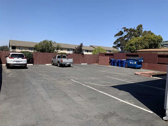2nd image of 685 Sea Vale St