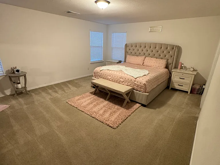 405 Los Cobos Ln — Photo 21