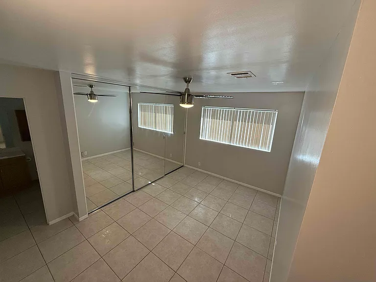 11428 Iris Ave — Photo 11