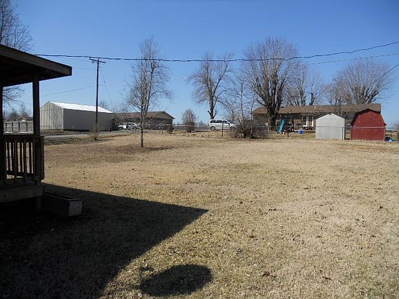 3rd image of 6007 Ayer Dr