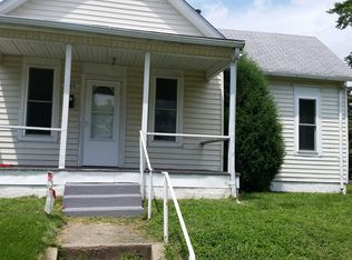 335 Nebeker St, Clinton, IN 47842