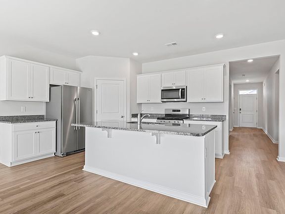 5th image of 331 Gringott Ln.