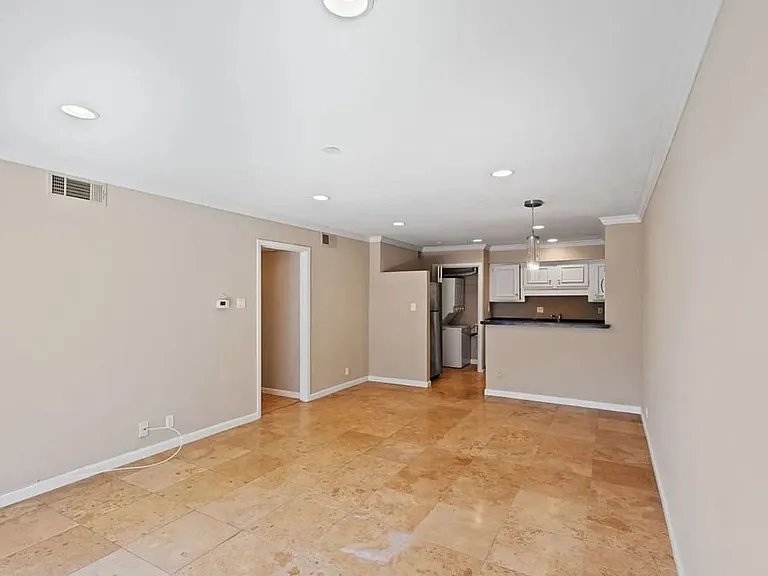5315 Fleetwood Oaks Ave #260 — Photo 4