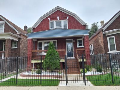 5742 S Wood St, Chicago, IL, 60636