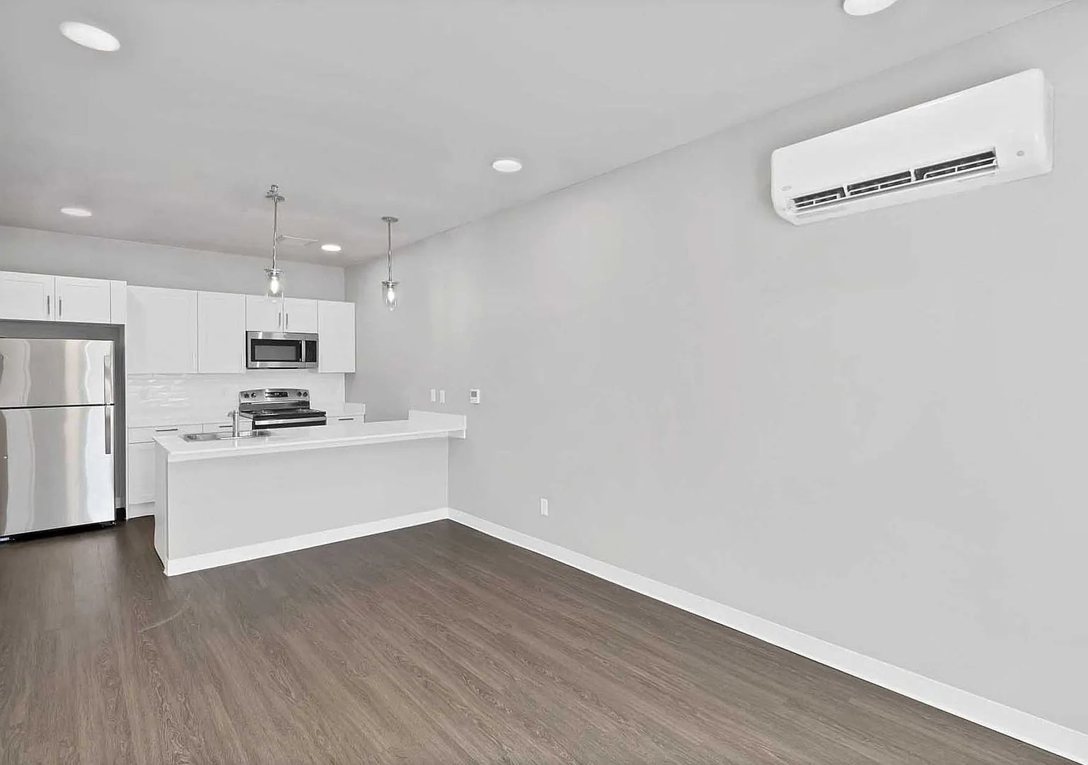 Sanford Flats — Photo 3