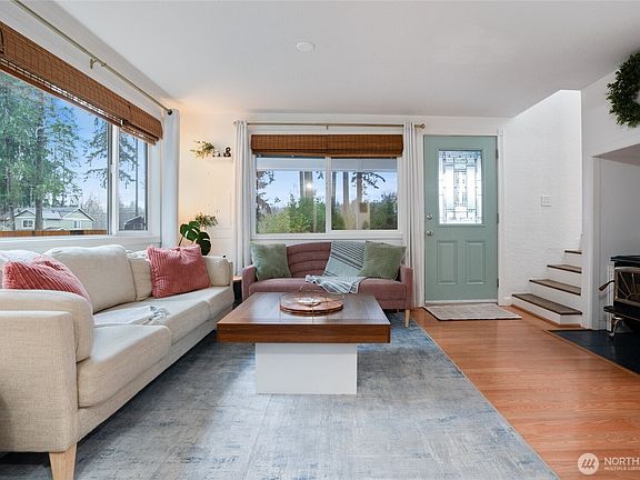 3rd image of 11405 149th Avenue NW