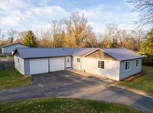 10313 Brummitt Rd, Granger, IN 46530