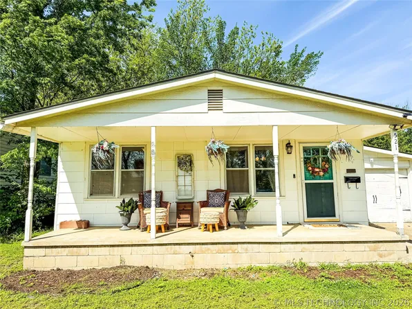 521 N Grand Ave, Drumright, OK 74030