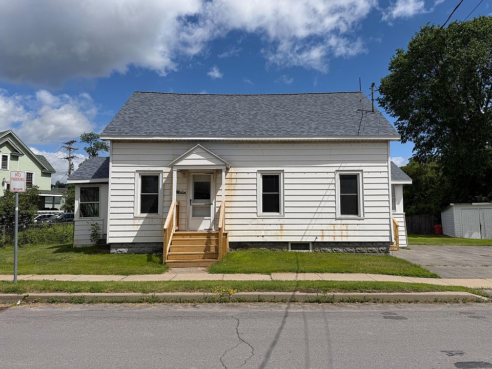 1st image of 7 McKinley Ave