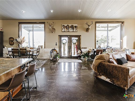 4th image of 1440 Old Goliad Rd