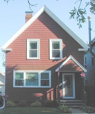1st image of 14 Woodlawn St