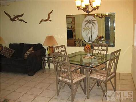 3rd image of 2991 S Garden Dr #201