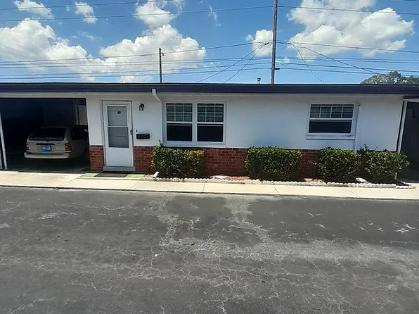 6165 58th St N APT 5D, Saint Petersburg, FL 33709