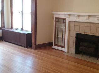 6843 S Dante Ave #3, Chicago, IL 60637