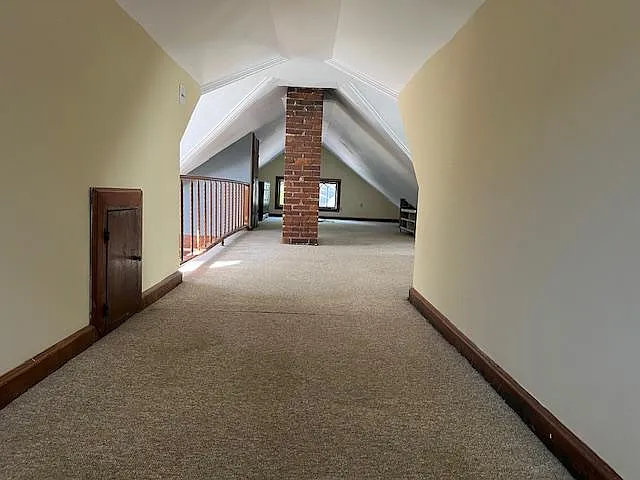 2044 Midland Ave #2 — Photo 8