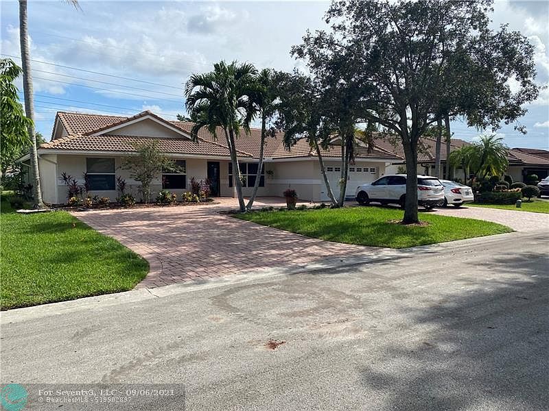 1st image of 8528 NW 47th Dr