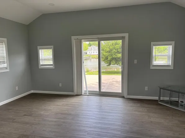 210 Monitor Rd, Portsmouth, VA 23707