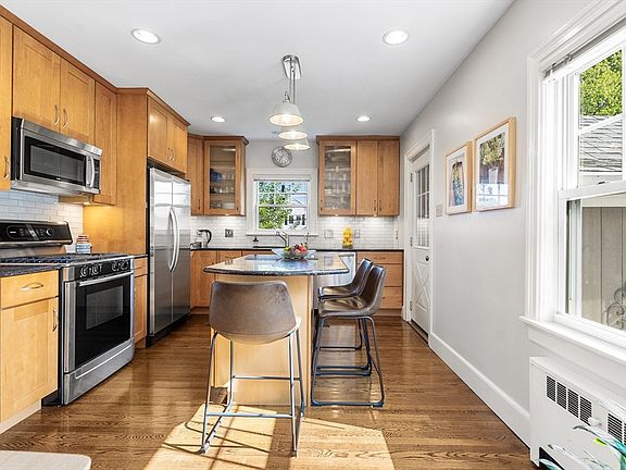 4th image of this home