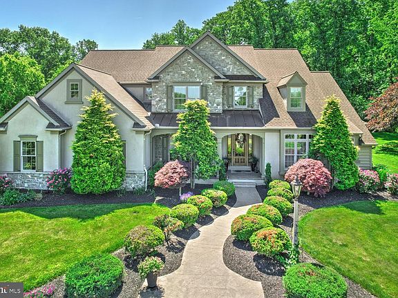 2nd image of 314 Deerfield Dr