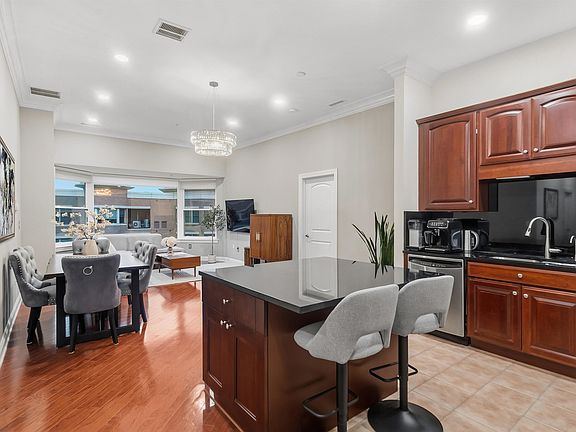 2nd image of 22 Avenue At Port Imperial APT 504