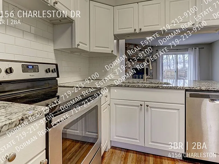 4156 Charleston Dr — Photo 3