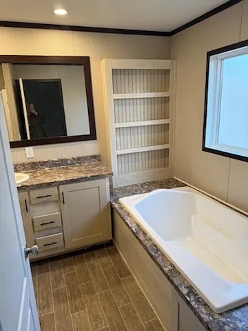 125 Dogwood St #409 — Photo 5