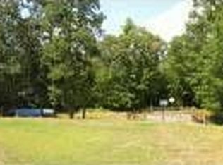 13 Mosher Dr, Brookline, NH 03033