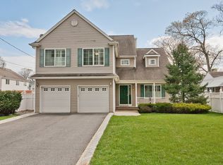 2204 Pacific Ave, Point Pleasant Beach, NJ 08742