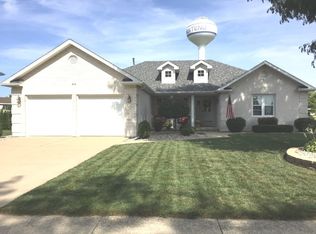 614 Willow Rd, Manteno, IL 60950