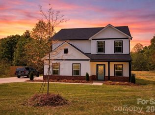 6221 King Wilkinson Rd, Denver, NC 28037