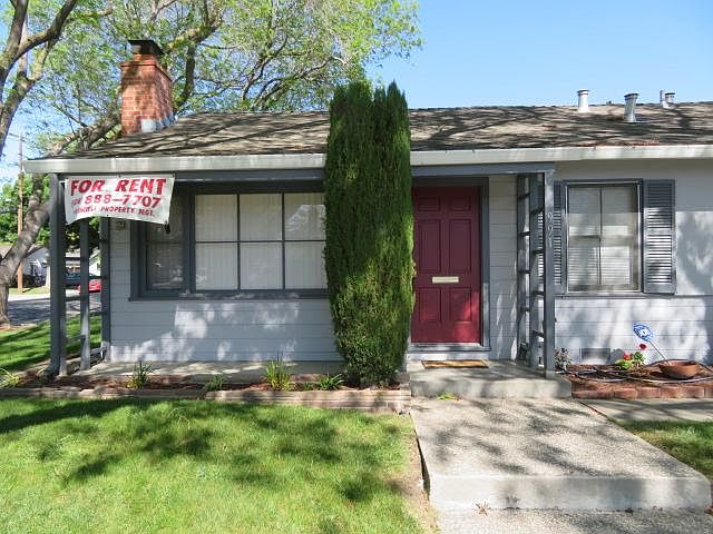 1st image of 991 Madeline Ln