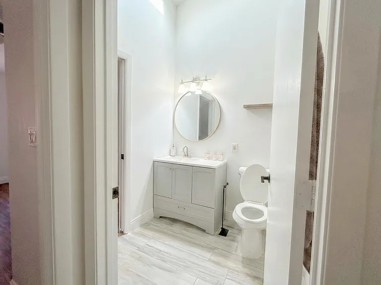 6207 Old Court Rd #604 — Photo 12