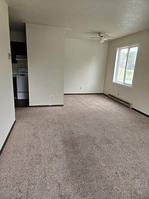 1st image of 309 W 9th St APT 14