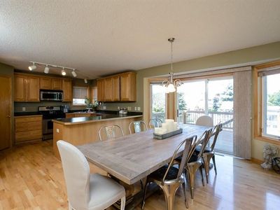 1664 Windsor Dr, Shakopee, MN, 56011