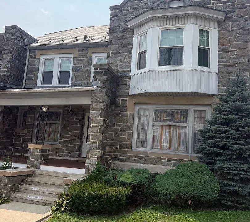 12 N Church St