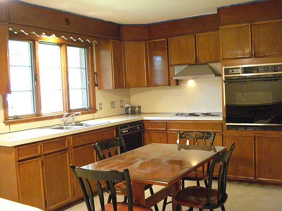 Eat In Kitchen new tile floor