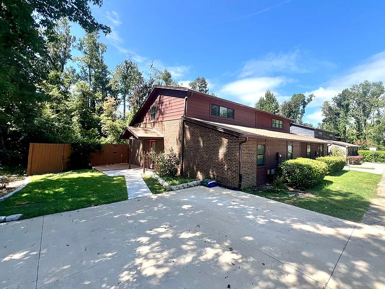 2475 Sunburst Pl — Photo 1