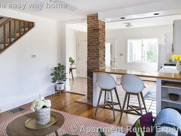 124 Holworthy St, Cambridge, MA 02138
