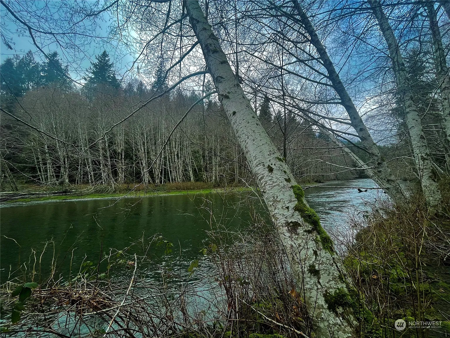 210 River Road photo 1