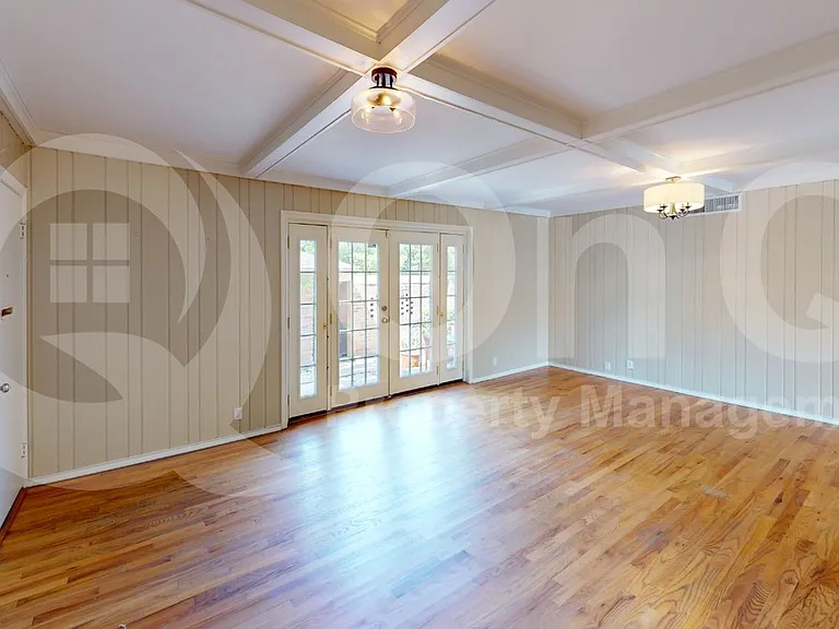 6127 Bandera Ave #B — Photo 7