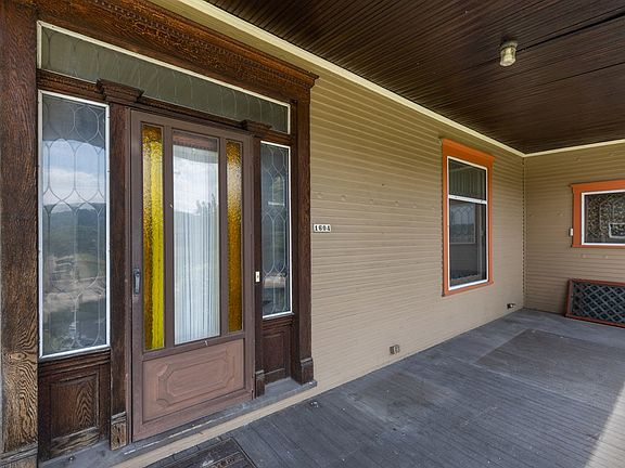5th image of 1604 Warwood Ave