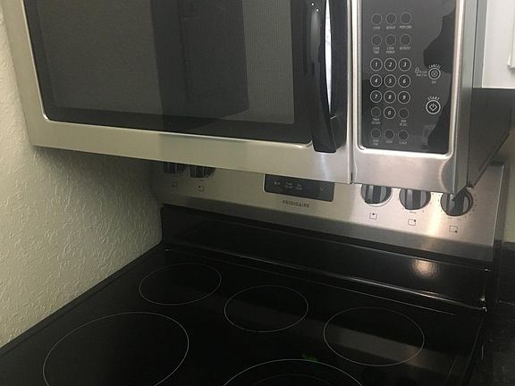 5th image of 13703 Richmond Park Dr N #16