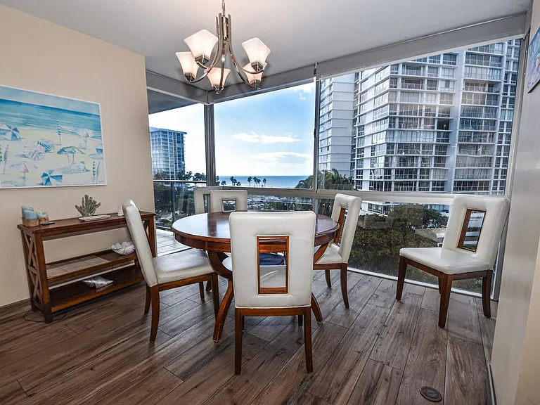 1770 Avenida Del Mundo #410 — Photo 4