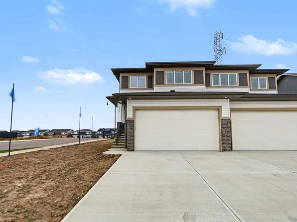 303 N Dawson Dock Way, Chestermere, AB T1X 2X2
