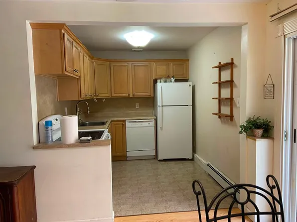 (undisclosed Address), Stony Brook, NY 11790