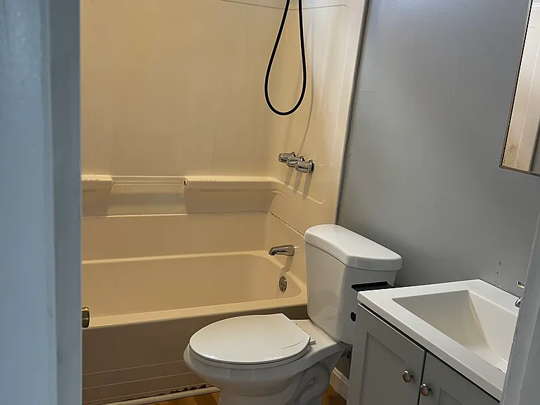 47 Joliette St #1 — Photo 12